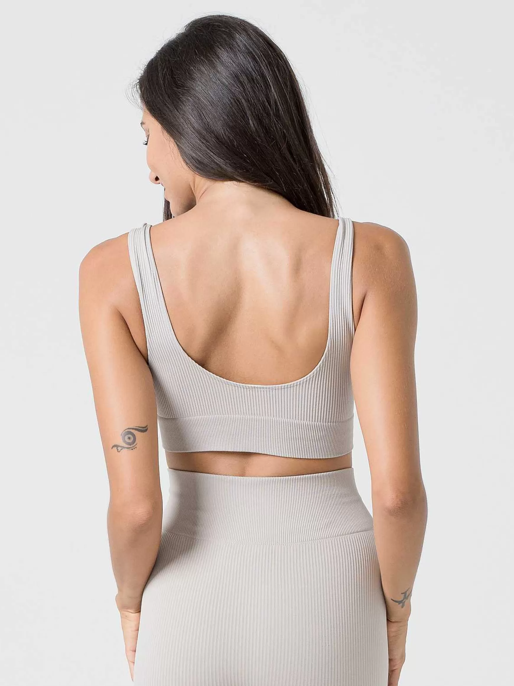 Armonika Top Sportswear Donna In Microfibra Beige Effetto Push Up Modellante E Contenitivo A Costine*Invertika Fashion