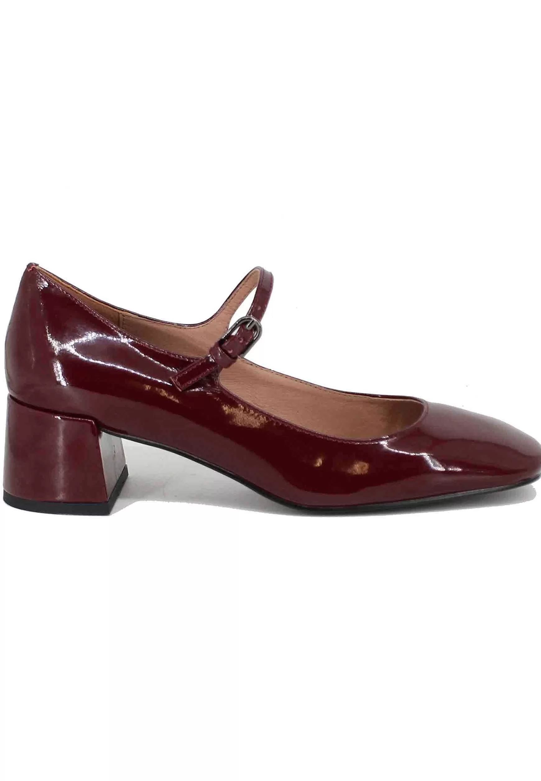 Decollete In Vernice Bordeaux Con Punta Quadra*Bibi Lou Sale