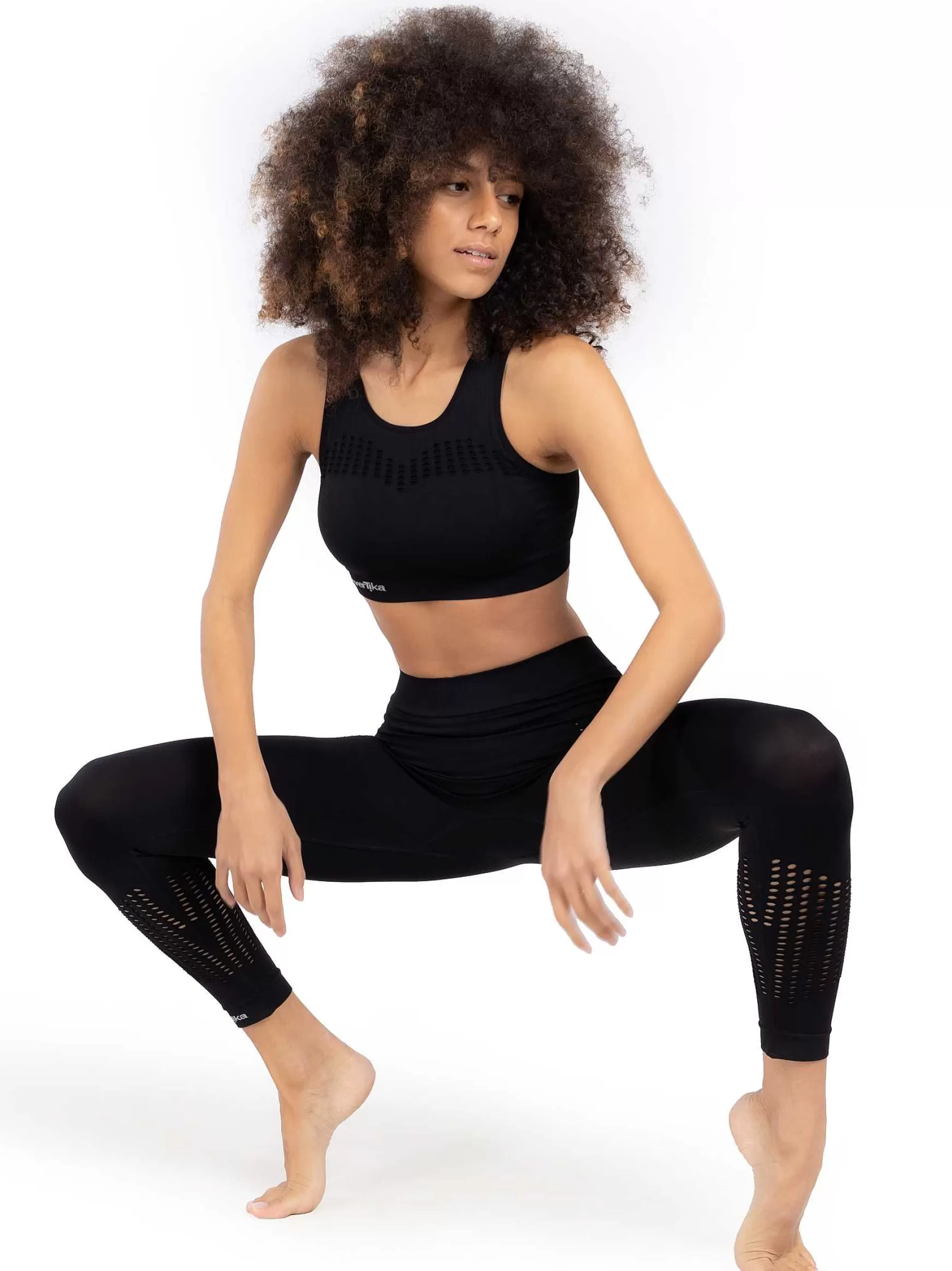 Sinergika Top Sportswear Donna In Microfibra Nero Effetto Push Up Modellante E Contenitivo Made In Italy*Invertika Discount